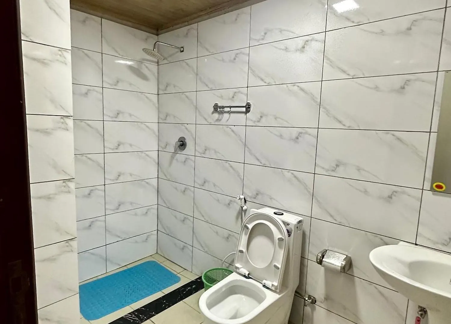 אדיס אבבה Holiday Guest House אדיס אבבה